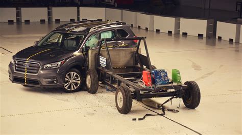 vehicle crash test side impact|iihs side impact crash test.